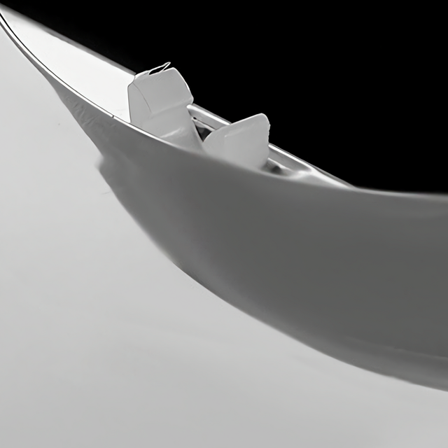 Tilted Opening Mini Can