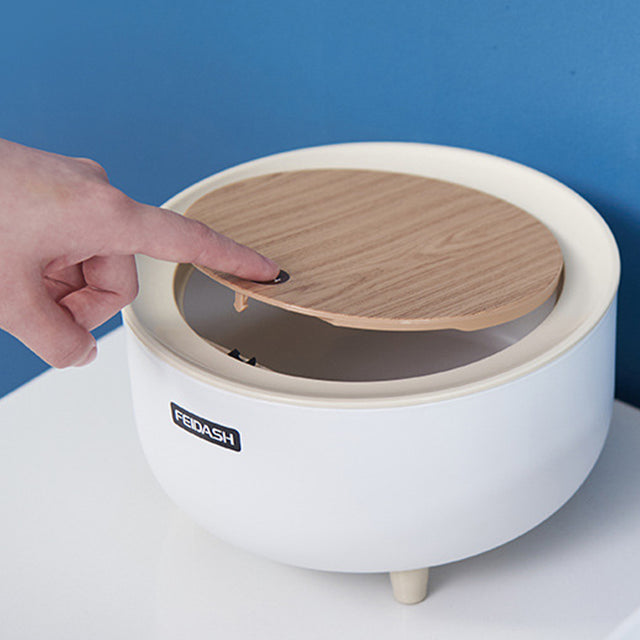 Spaceship Desktop Trash Can